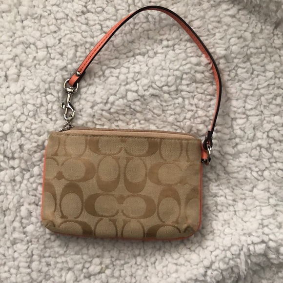 Coach wristlet - Picture 3 of 4